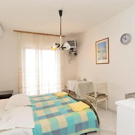 Fuer 2 Personen Ca 25 Qm In Rabac, Istrien Bucht Von Apartment