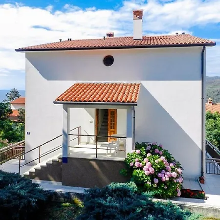 Fuer 2 Personen Ca 25 Qm In Rabac, Istrien Bucht Von Apartment